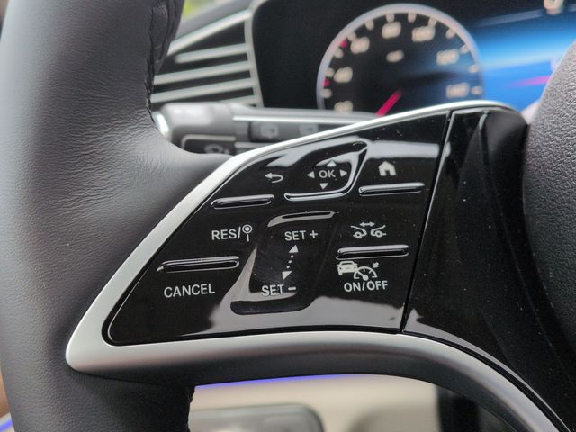 Thumbnail: 2026 Mercedes-Benz GLE - 30