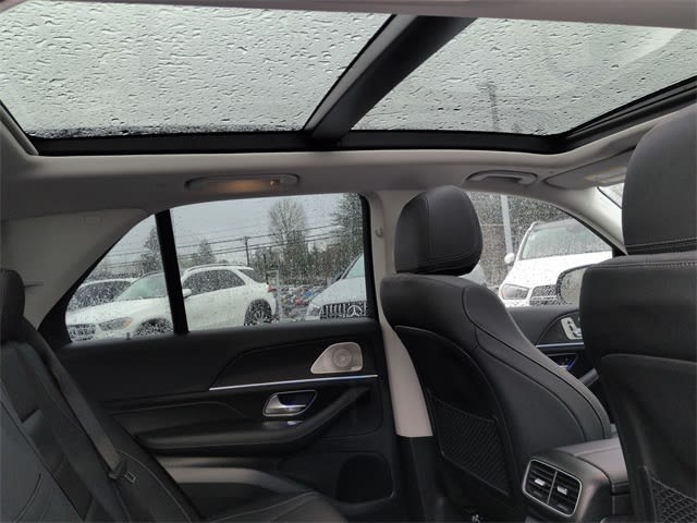 Thumbnail: 2026 Mercedes-Benz GLE - 29