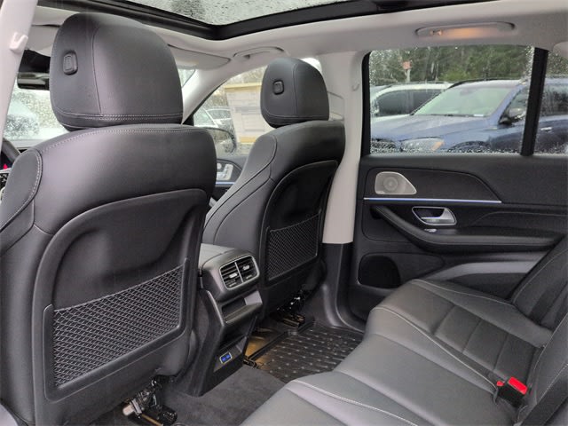 Thumbnail: 2026 Mercedes-Benz GLE - 13