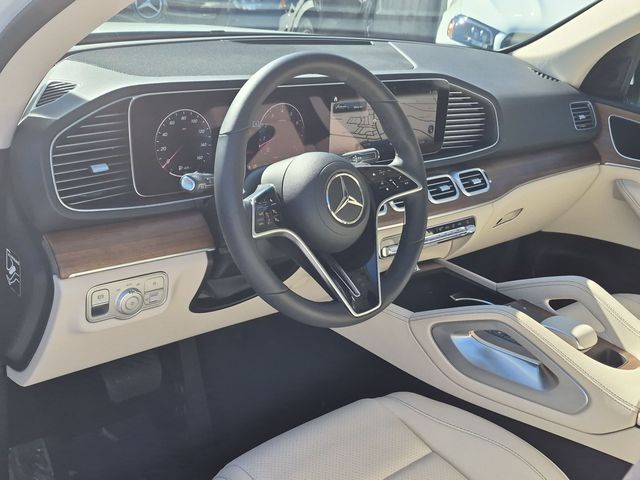 Thumbnail: 2026 Mercedes-Benz GLE - 2