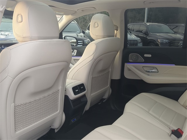 Thumbnail: 2026 Mercedes-Benz GLE - 13