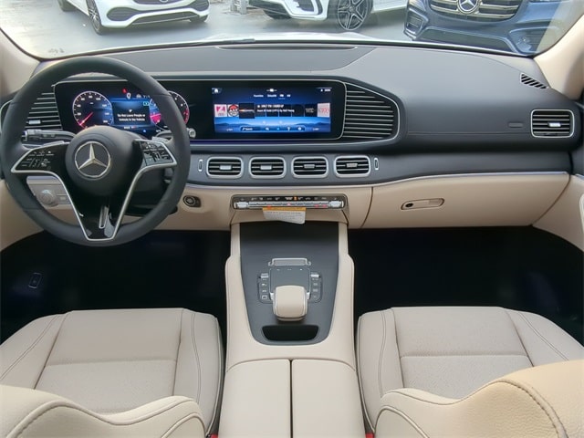 Thumbnail: 2026 Mercedes-Benz GLE - 10