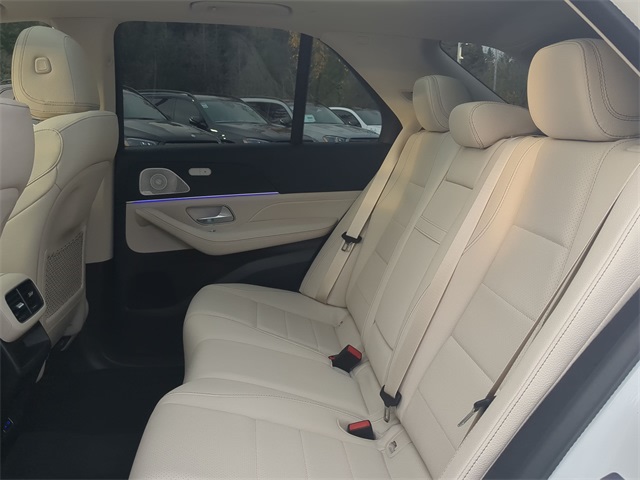 Thumbnail: 2026 Mercedes-Benz GLE - 27