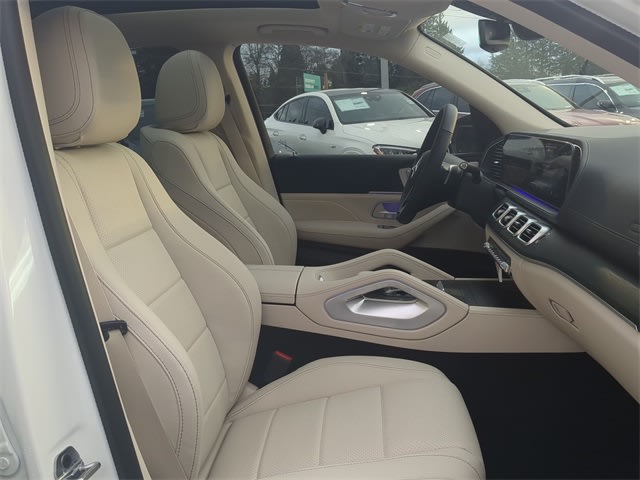 Thumbnail: 2026 Mercedes-Benz GLE - 12