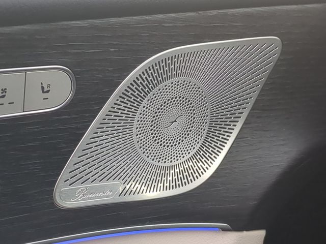 Thumbnail: 2026 Mercedes-Benz GLE - 19