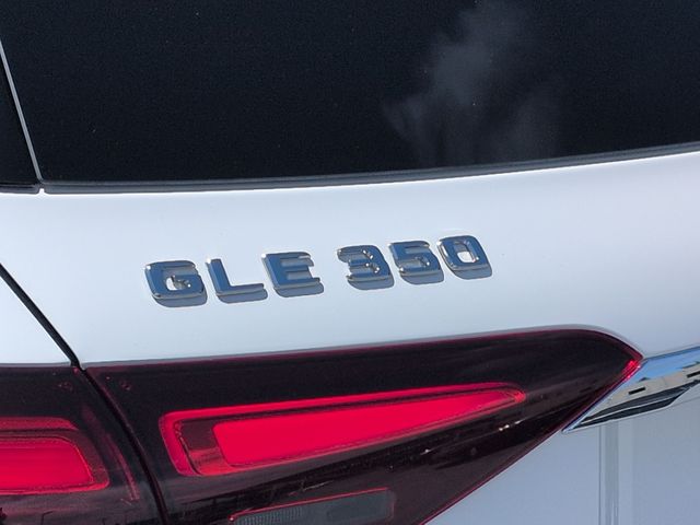 Thumbnail: 2026 Mercedes-Benz GLE - 24