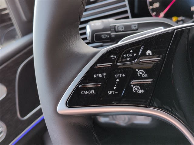 Thumbnail: 2026 Mercedes-Benz GLE - 30