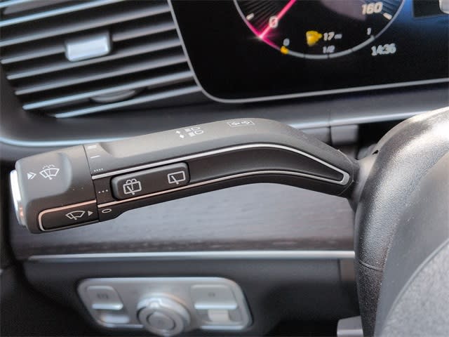 Thumbnail: 2026 Mercedes-Benz GLE - 32