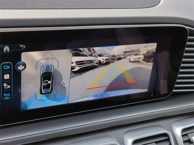 Thumbnail: 2026 Mercedes-Benz GLE - 34