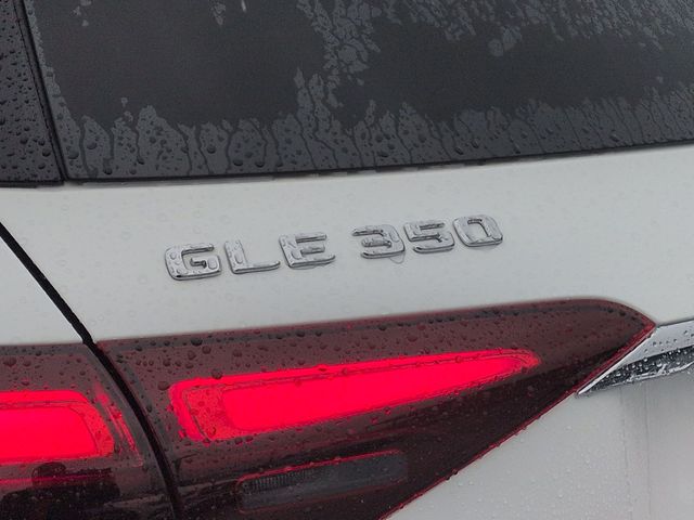 Thumbnail: 2026 Mercedes-Benz GLE - 24