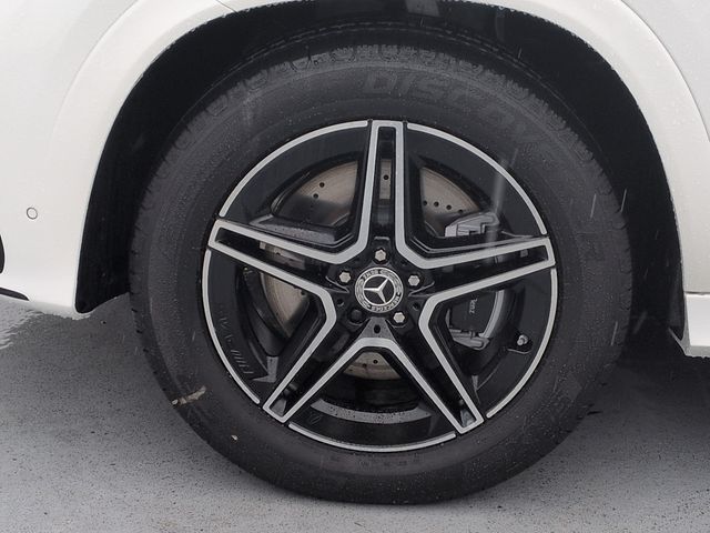 Thumbnail: 2026 Mercedes-Benz GLE - 8