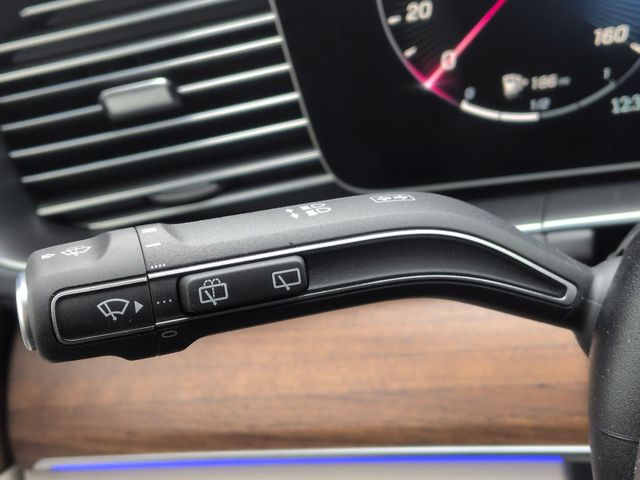 Thumbnail: 2026 Mercedes-Benz GLE - 32