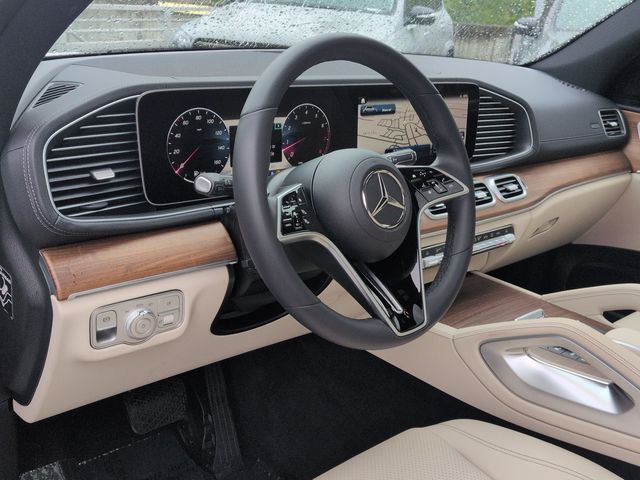 Thumbnail: 2026 Mercedes-Benz GLE - 2