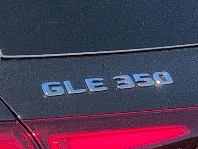 Thumbnail: 2026 Mercedes-Benz GLE - 24
