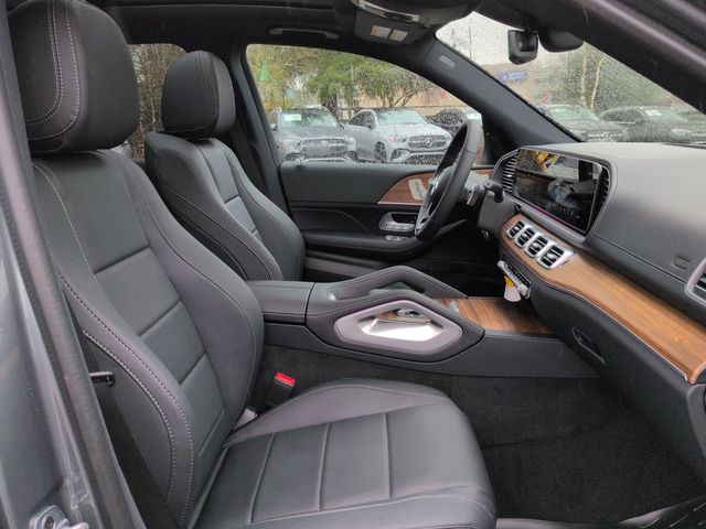 Thumbnail: 2026 Mercedes-Benz GLE - 12