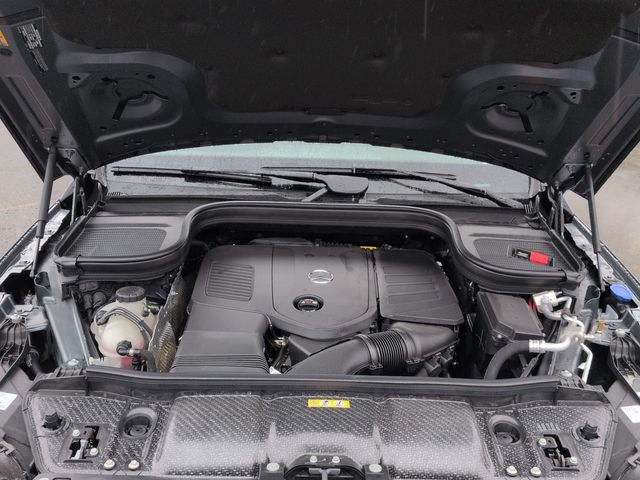 Thumbnail: 2026 Mercedes-Benz GLE - 9