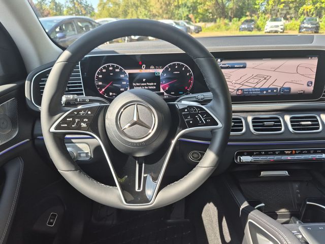 Thumbnail: 2026 Mercedes-Benz GLE - 14