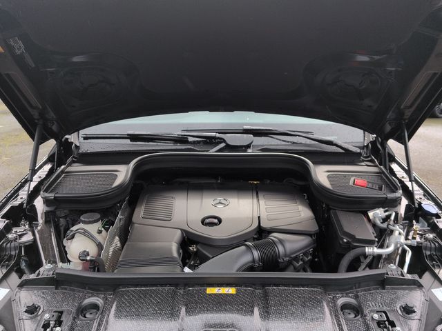 Thumbnail: 2026 Mercedes-Benz GLE - 8