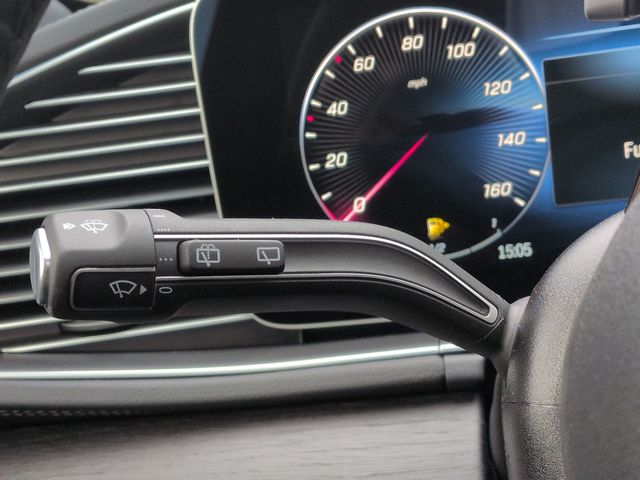 Thumbnail: 2026 Mercedes-Benz GLE - 16