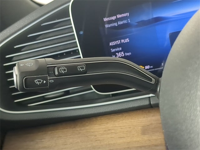 Thumbnail: 2026 Mercedes-Benz GLE - 32