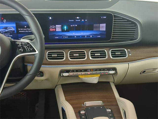 Thumbnail: 2026 Mercedes-Benz GLE - 15