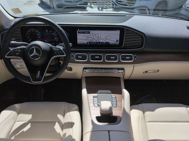 Thumbnail: 2026 Mercedes-Benz GLE - 10