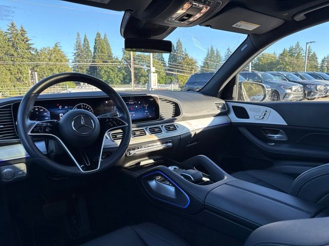 Thumbnail: 2025 Mercedes-Benz GLE - 2