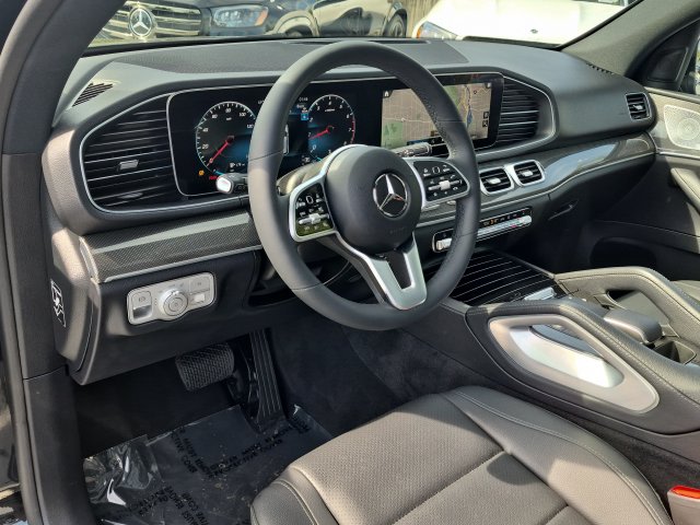 Thumbnail: 2023 Mercedes-Benz GLE - 2