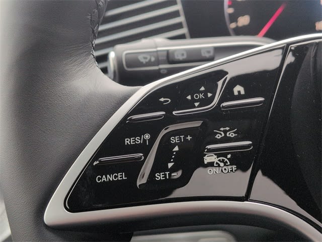 Thumbnail: 2026 Mercedes-Benz GLE - 29