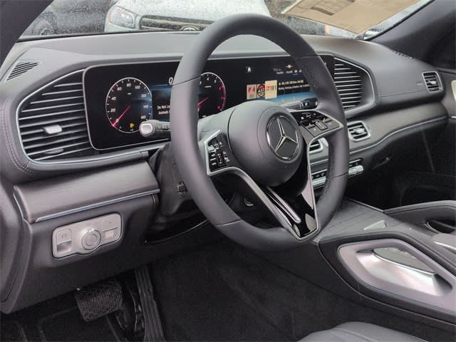 Thumbnail: 2026 Mercedes-Benz GLE - 2