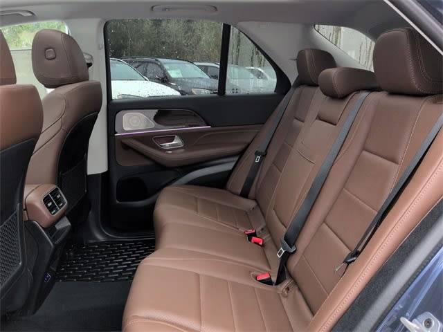 Thumbnail: 2026 Mercedes-Benz GLE - 27