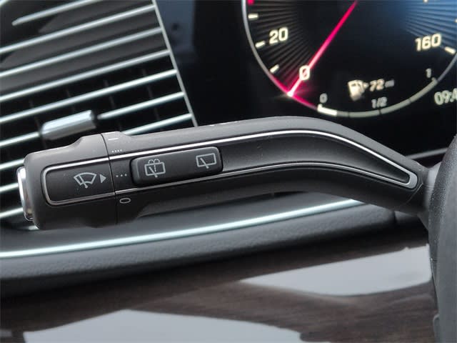 Thumbnail: 2026 Mercedes-Benz GLE - 16