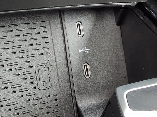 Thumbnail: 2026 Mercedes-Benz GLE - 37