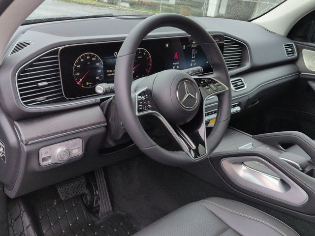 Thumbnail: 2026 Mercedes-Benz GLE - 2