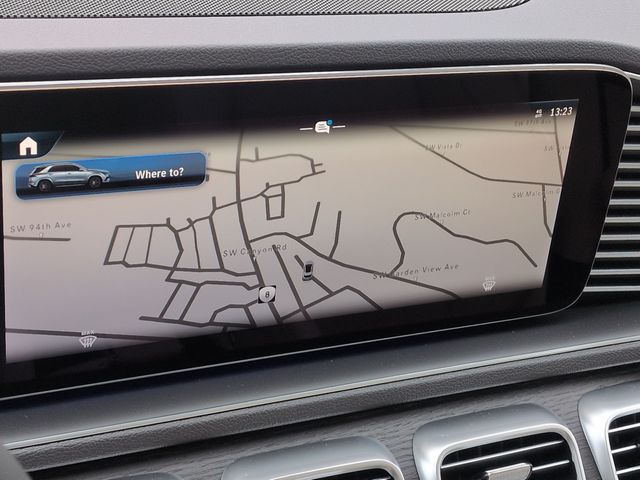 Thumbnail: 2026 Mercedes-Benz GLE - 32