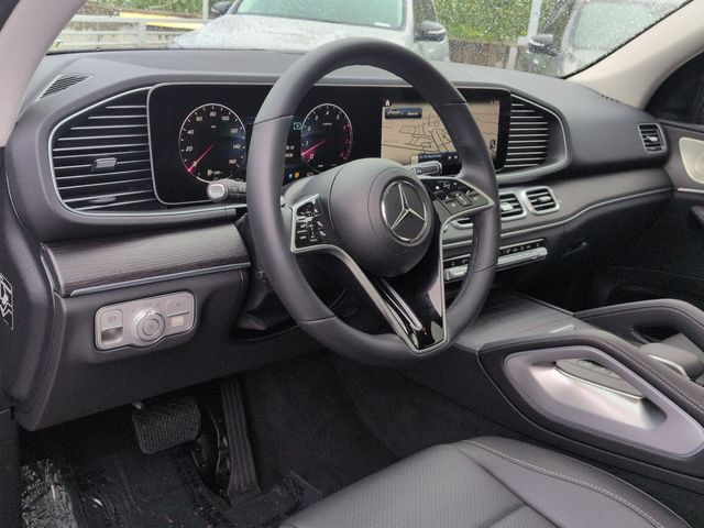 Thumbnail: 2026 Mercedes-Benz GLE - 2