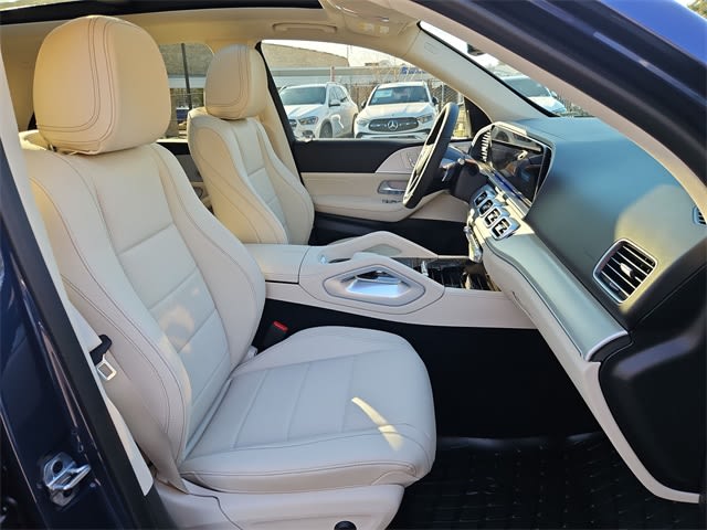 Thumbnail: 2026 Mercedes-Benz GLE - 12