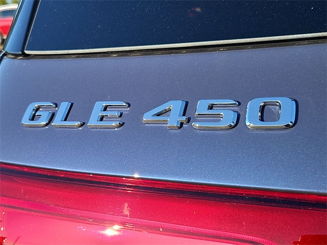 Thumbnail: 2026 Mercedes-Benz GLE - 26