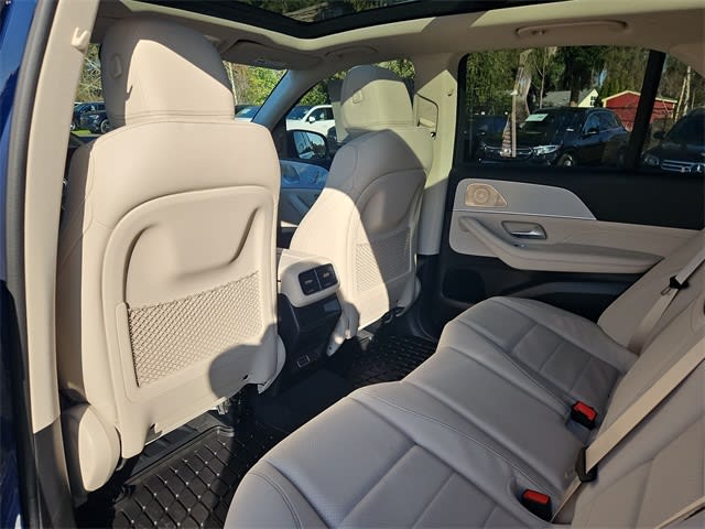 Thumbnail: 2026 Mercedes-Benz GLE - 13