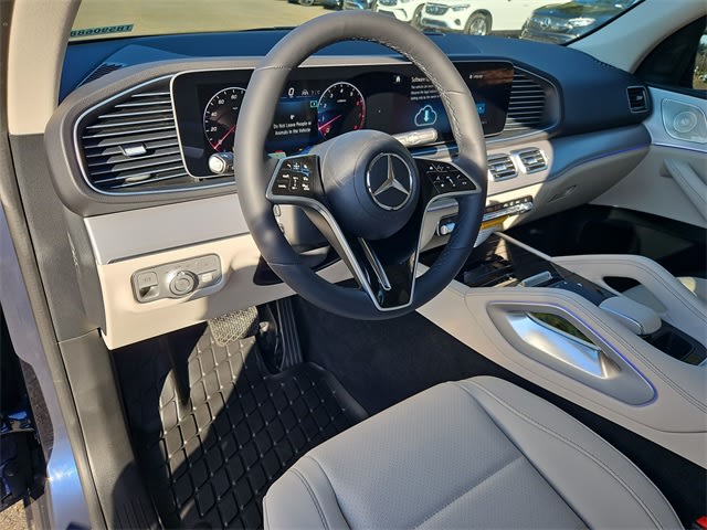 Thumbnail: 2026 Mercedes-Benz GLE - 2