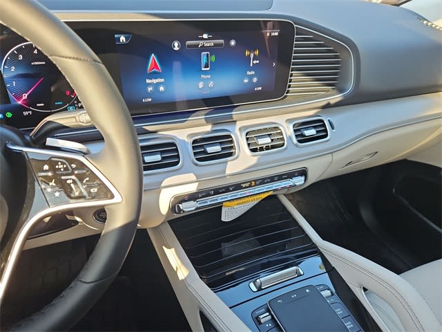 Thumbnail: 2026 Mercedes-Benz GLE - 15