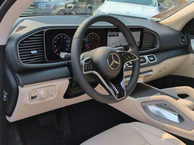 Thumbnail: 2026 Mercedes-Benz GLE - 2