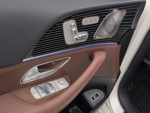 Thumbnail: 2026 Mercedes-Benz GLE - 25