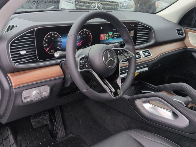 Thumbnail: 2026 Mercedes-Benz GLE - 2