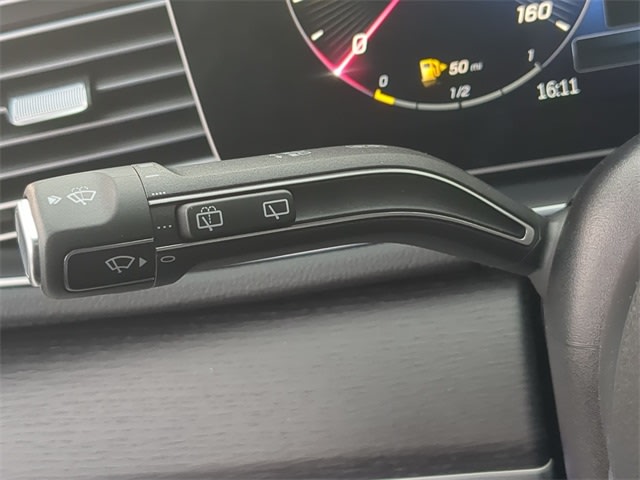 Thumbnail: 2026 Mercedes-Benz GLE - 32