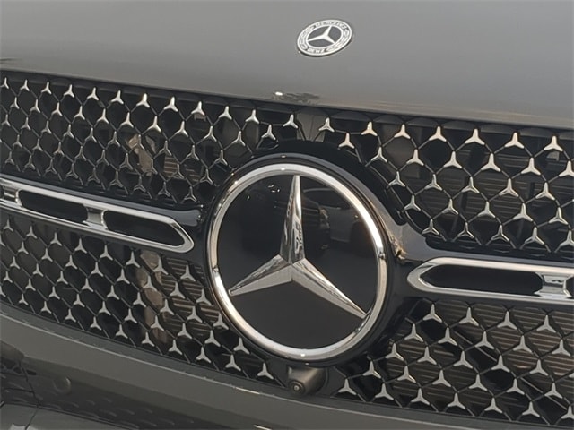 Thumbnail: 2026 Mercedes-Benz GLE - 6