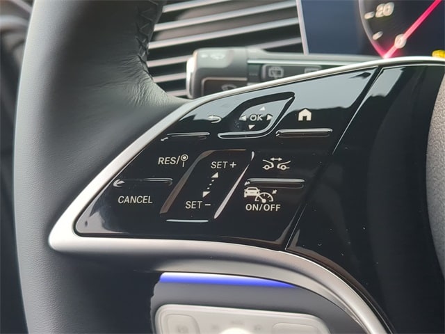 Thumbnail: 2026 Mercedes-Benz GLE - 30