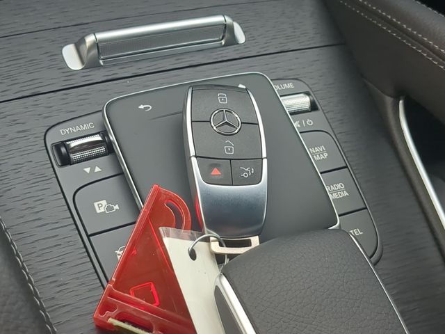 Thumbnail: 2026 Mercedes-Benz GLE - 15
