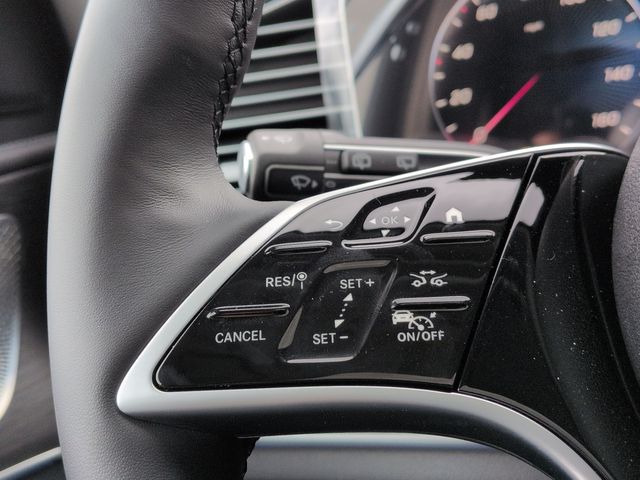 Thumbnail: 2026 Mercedes-Benz GLE - 31