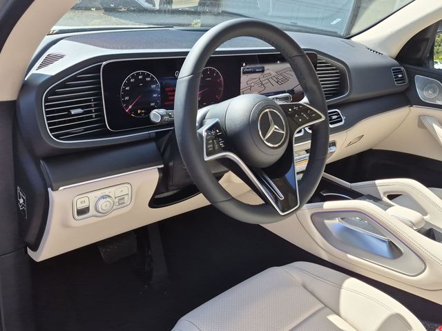 Thumbnail: 2026 Mercedes-Benz GLE - 2
